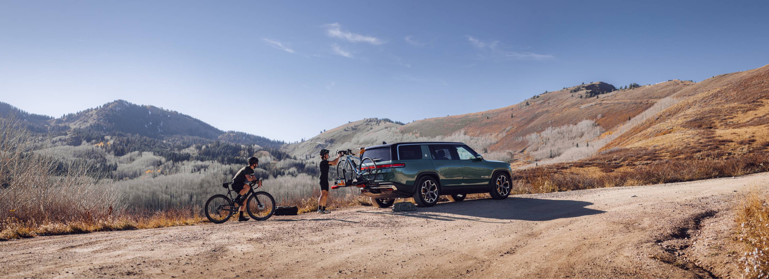 THULE LATVIA Car racks, Bike racks, Roof boxes THULE MONT BLANC CRUZ NEUMANN WHISPBAR
