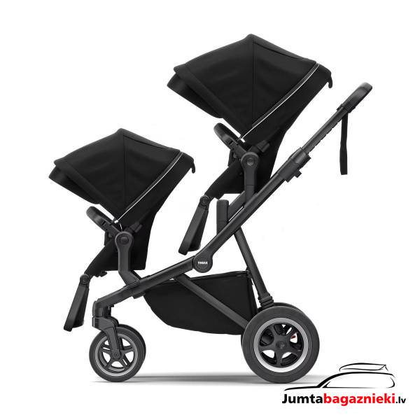 Thule Sleek Midnight Black on Black Thule Sleek Midnight Black on Black