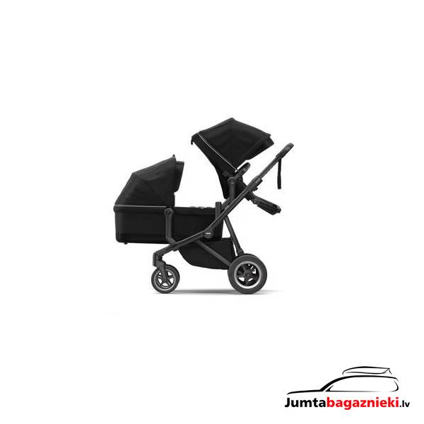 Thule Sleek Midnight Black on Black Thule Sleek Midnight Black on Black