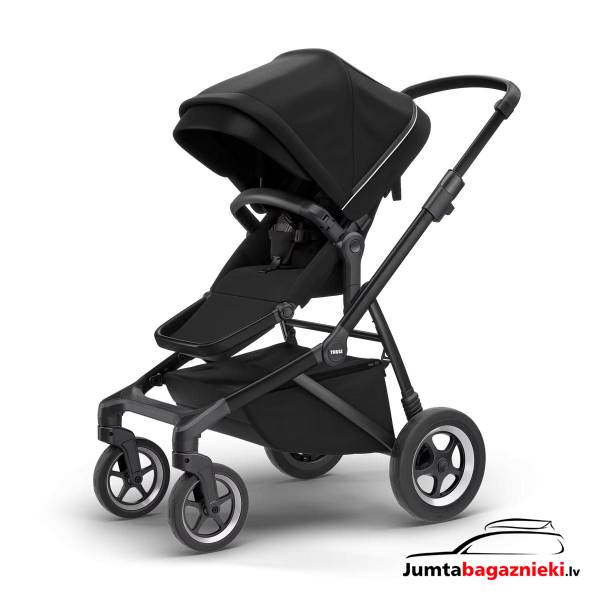 Thule Sleek Midnight Black on Black