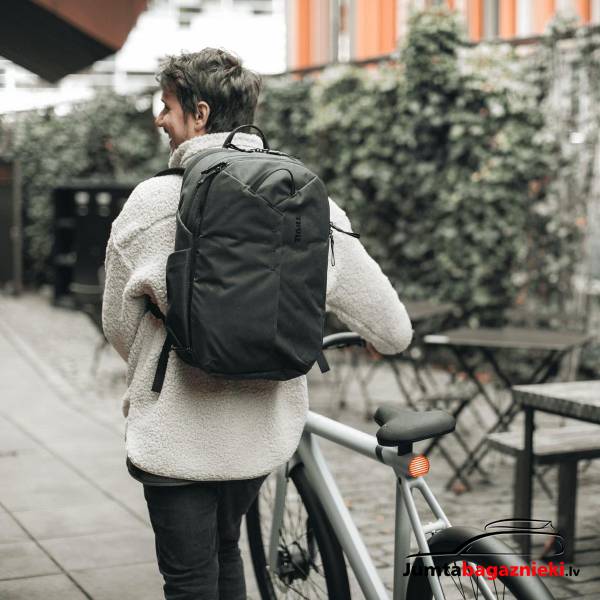 Thule Aion 28L Thule Aion 28L