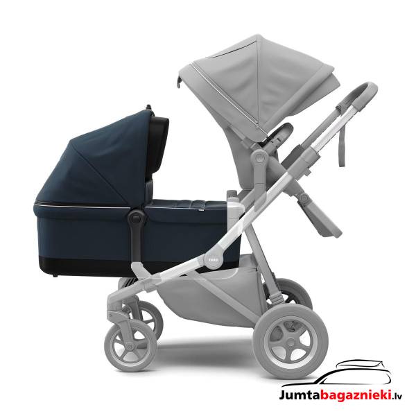 Sleek Bassinet Navy blue Sleek Bassinet Navy blue